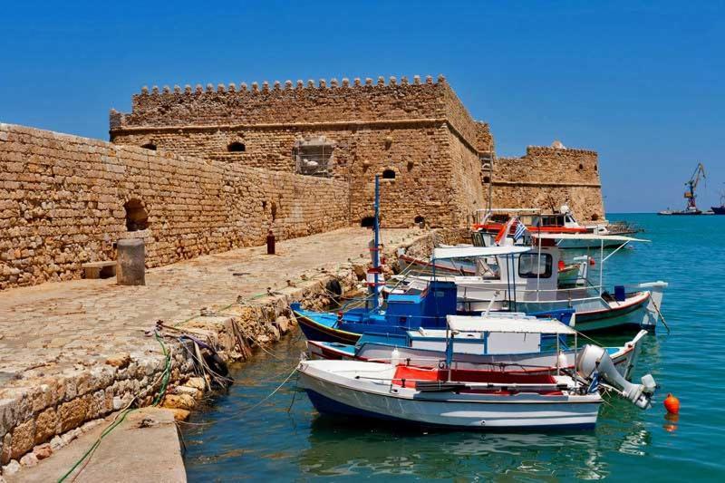 Archipelagos Apt In The Heart Of The City كاندية المظهر الخارجي الصورة